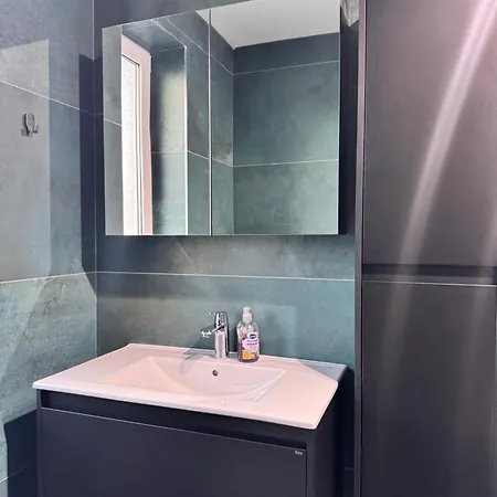 Family-friendly Apartment, 2 Bedroom And Living Area & Balcony, With Garden Access, Donilads - Everywhere, Relax & Nature Escape Apartman