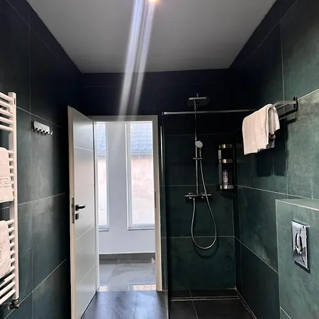 Family-friendly Apartment, 2 Bedroom And Living Area & Balcony, With Garden Access, Donilads - Everywhere, Relax & Nature Escape